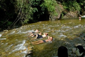 23_cooling off at the waterfall